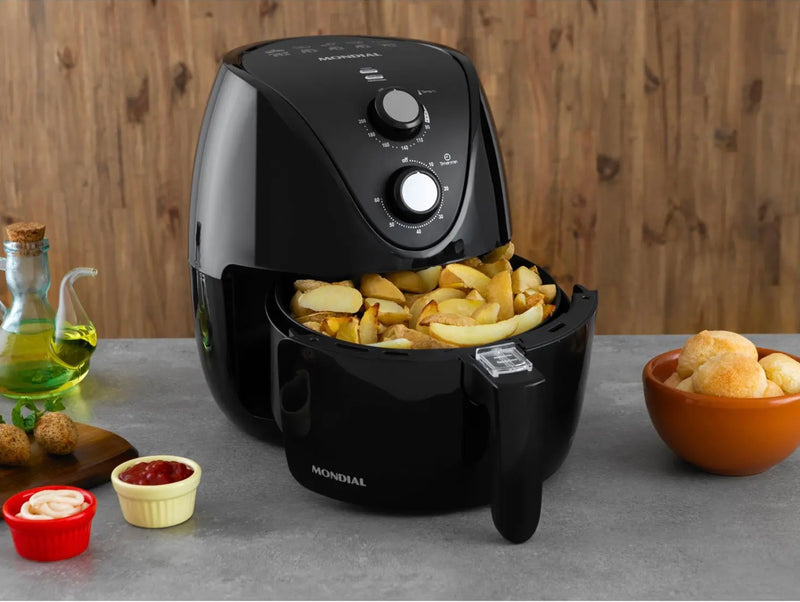 [PREÇO DE FÁBRICA] AirFryer Fritadeira Elétrica Family 4l 1500w + BRINDE [Guia de 70 Receitas]